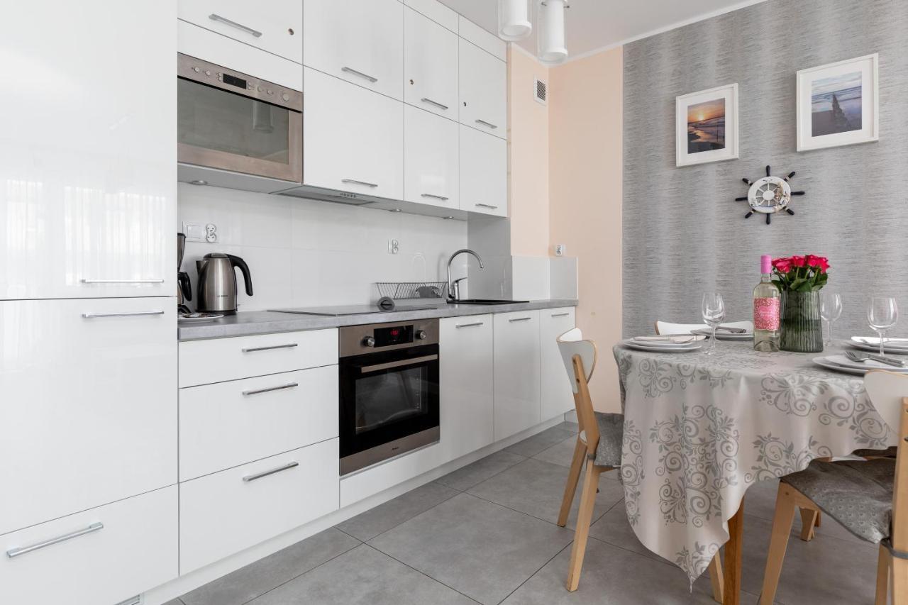 Blizej Morza II Apartament Z Garazem By Renters Appartement Kołobrzeg Buitenkant foto