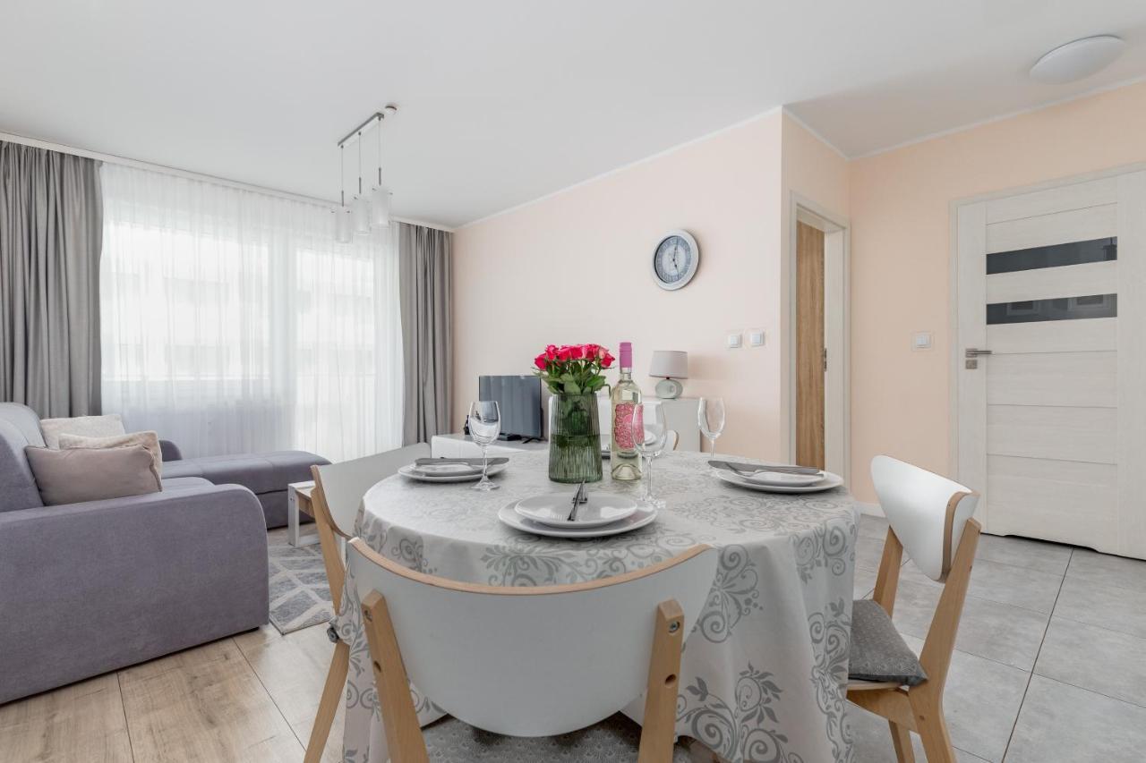 Blizej Morza II Apartament Z Garazem By Renters Appartement Kołobrzeg Buitenkant foto